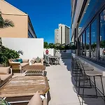 Surfers Paradise 1-Bed With Stunning Views & Pool