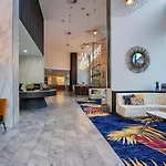 Surfers Paradise 1-Bed With Stunning Views & Pool