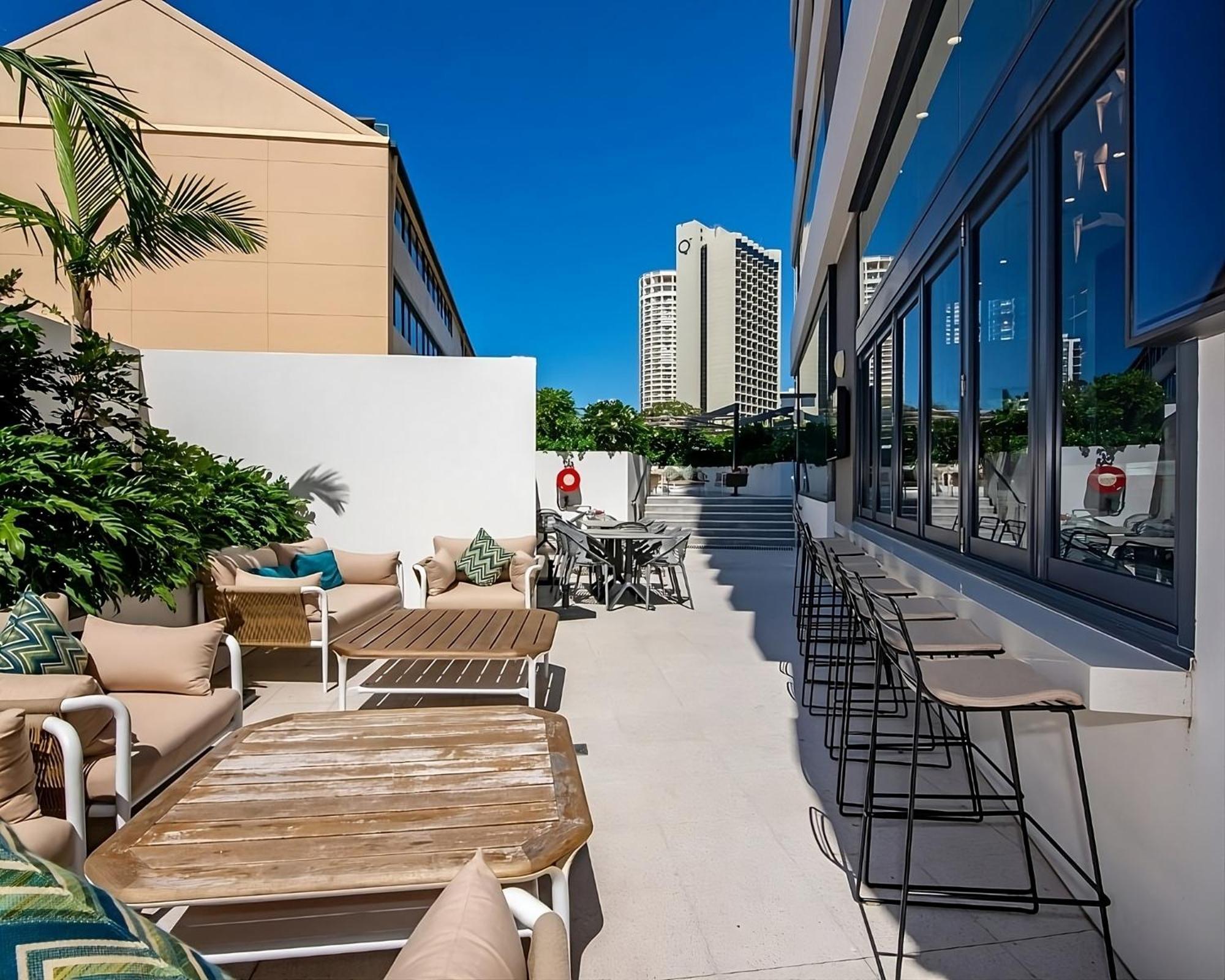 Apartment Surfers Paradise 1-bed With Stunning Views & Pool