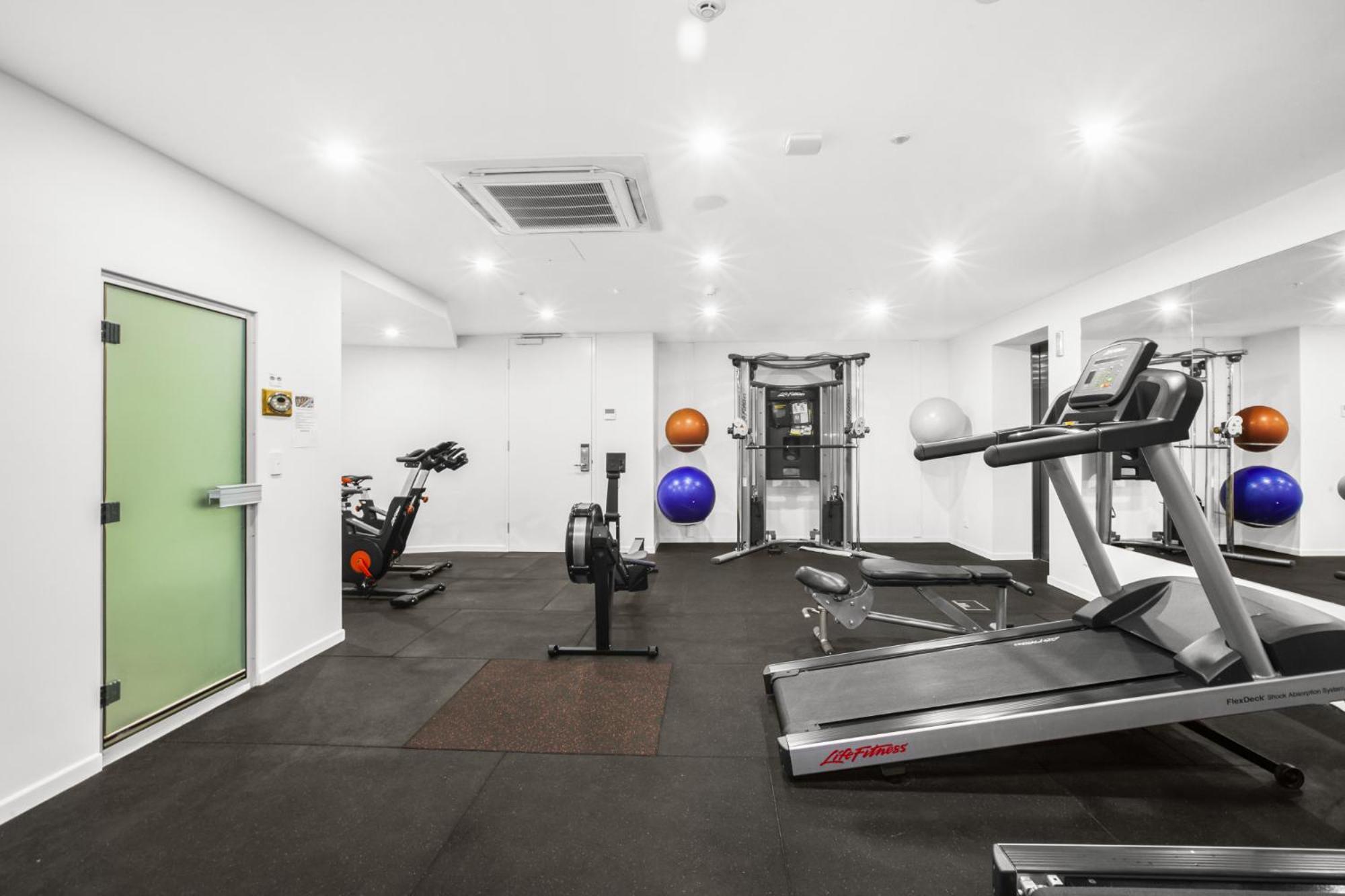 Apartment Surfers Paradise 1-bed With Stunning Views & Pool Gold Coast