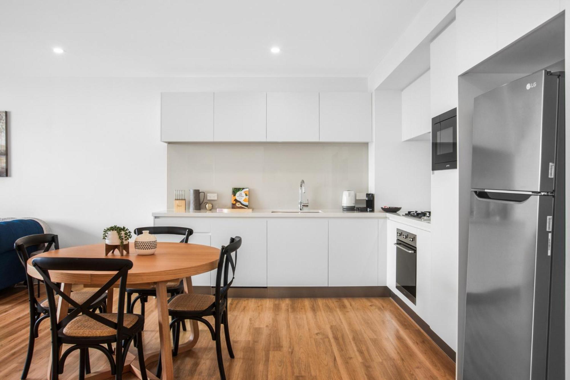 Surfers Paradise 1-bed With Stunning Views & Pool